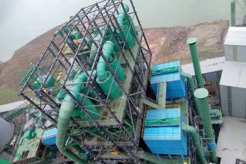 重慶東方希望水泥時產220噸制砂樓生產線用除塵器